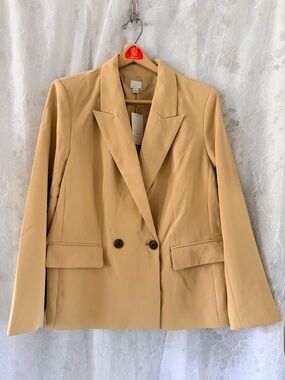 a new day Double-Breasted Blazer in Camel